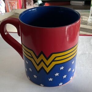 Wonder Woman Red and Blue 14 ounce Coffee Mug DC Comics